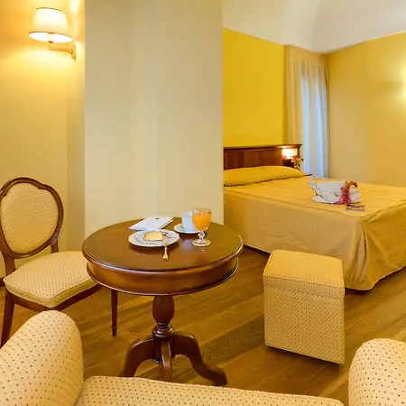 La Plumeria Szálloda 4*