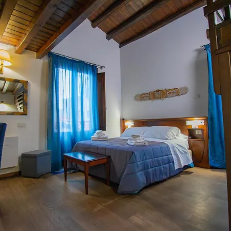 La Plumeria Hotel Cefalù