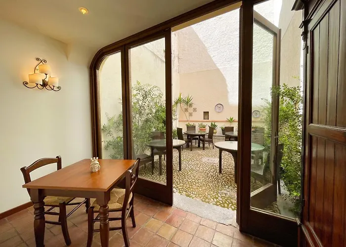 La Plumeria Hotel 4*