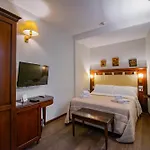 Hotell La Plumeria 4*