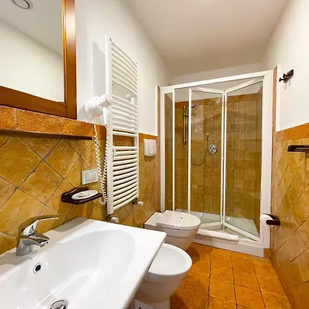 Hotel La Plumeria 4*