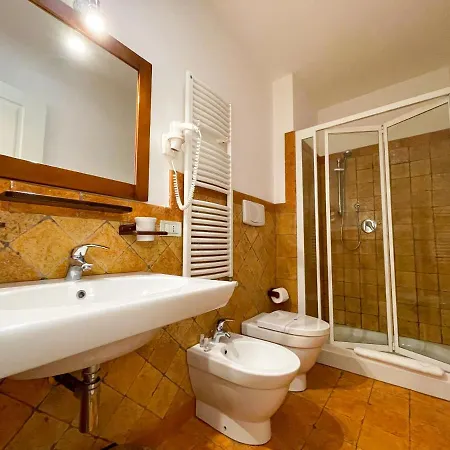 La Plumeria Hotel 4*
