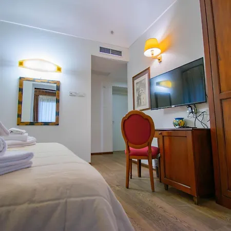 La Plumeria Hotel Cefalu