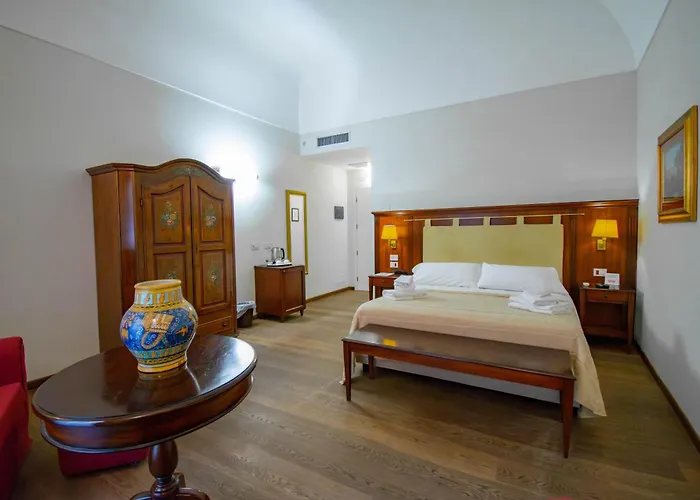 Готель La Plumeria 4*