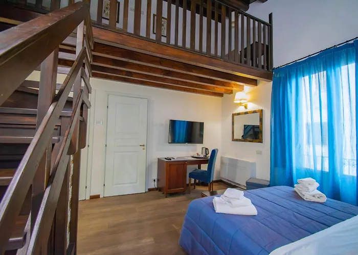 拉普露米丽雅酒店