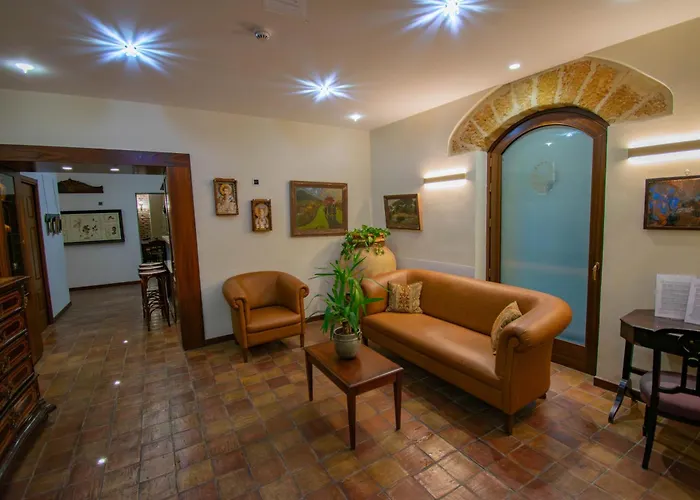 La Plumeria 4* Чефалу