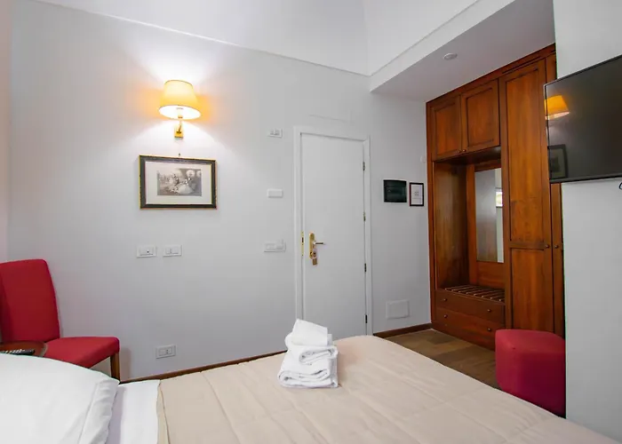 拉普露米丽雅酒店 酒店