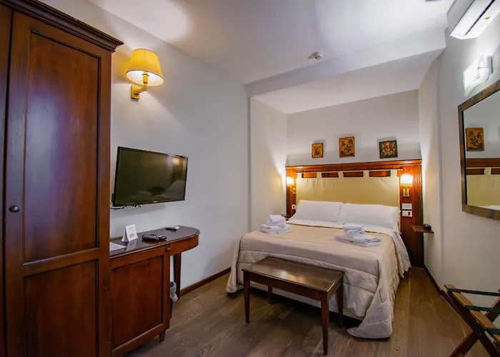 فندق La Plumeria 4*